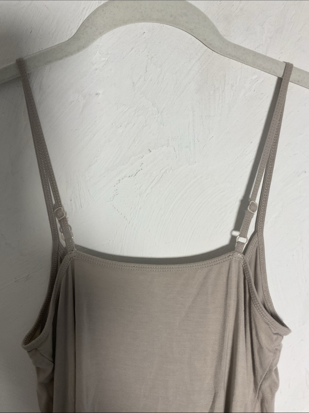 Foundation by Mr. Davis Bamboo Viscose Camisole Tank Top Size M Taupe - Picture 4 of 5